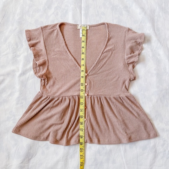 Altar’d State Top (Size: M) - Picture 6 of 8